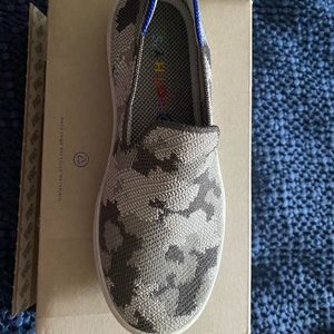 Rothys-kids camo